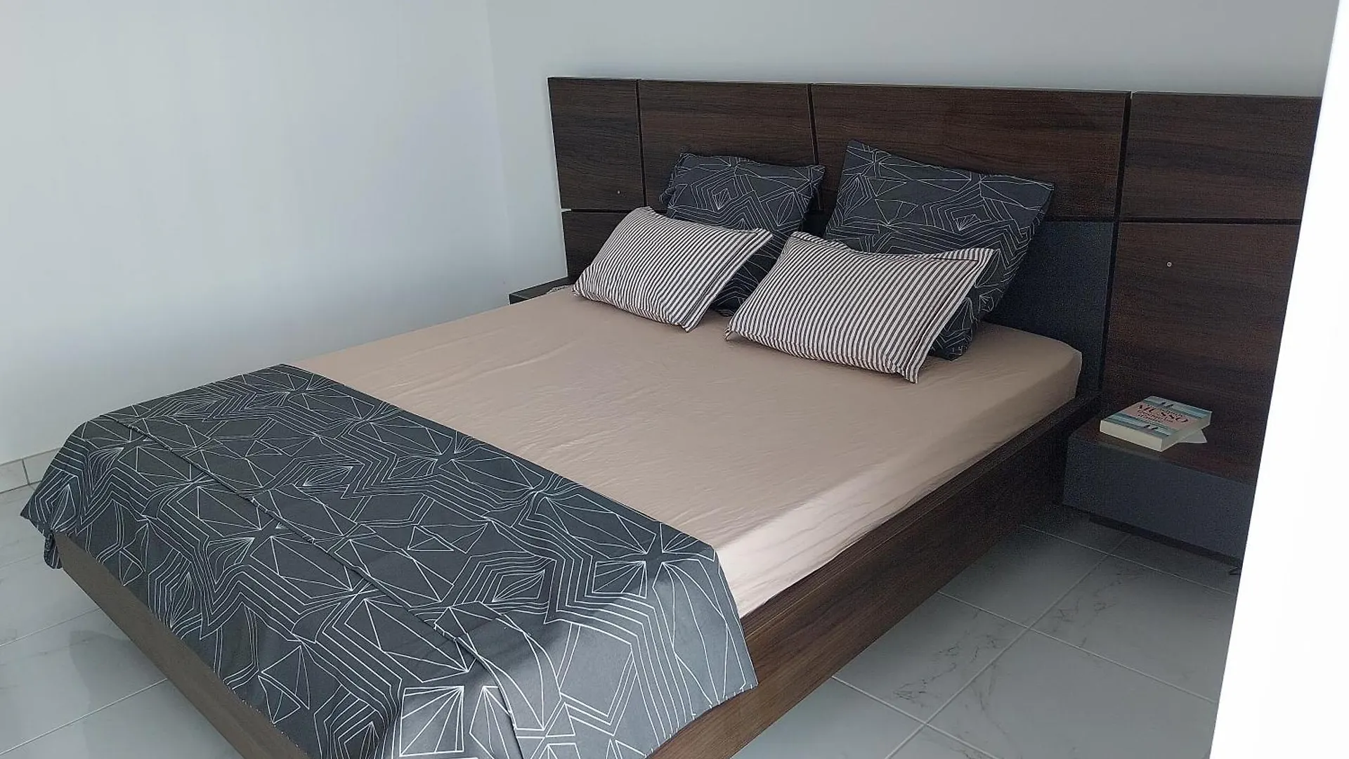 公寓 Cosy Appart Vue Mer 滨海卡瓦莱尔 法国